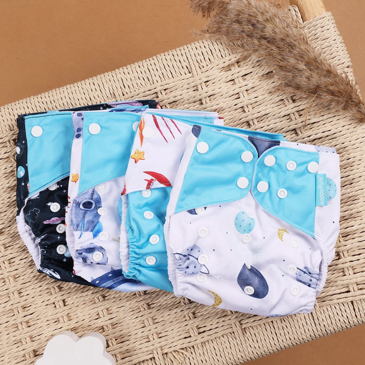 4Pcs/Set Eco-Friendly Cloth Diaper Ecological Reusable Baby Diapers