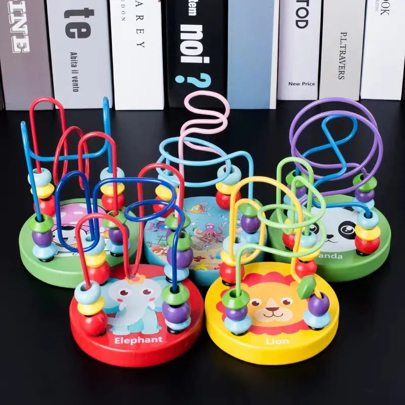 Mini jouets en bois colorés Montessori