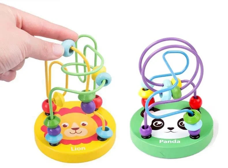 Mini jouets en bois colorés Montessori