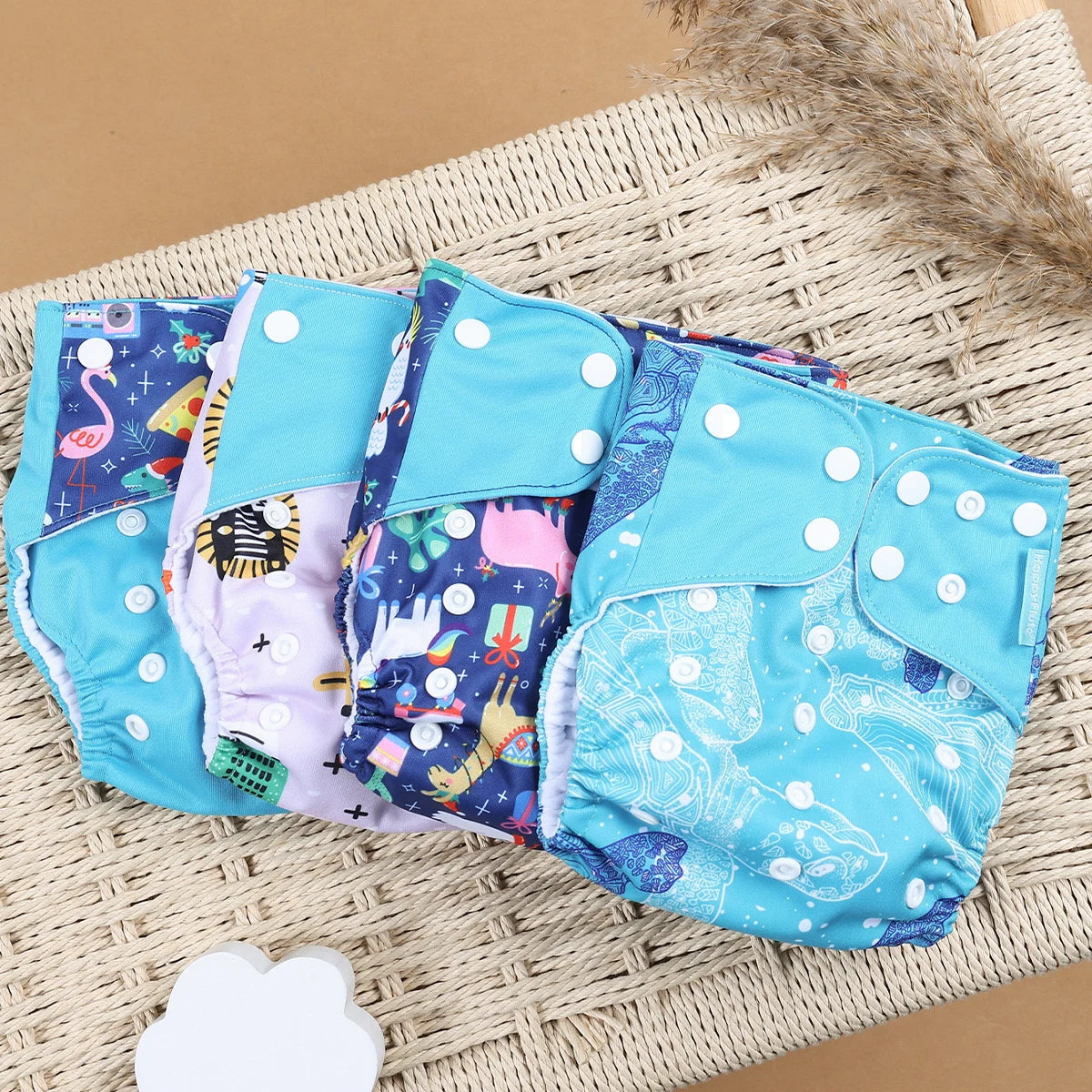 4Pcs/Set Eco-Friendly Cloth Diaper Ecological Reusable Baby Diapers